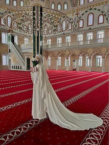 Nikah elbisesi dini
