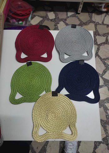 Renkli Köpek kedi mama altlığı çaydanlık altlığı