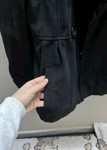 Düğmeli Siyah Midi Kadın Kaban - Görsel 2