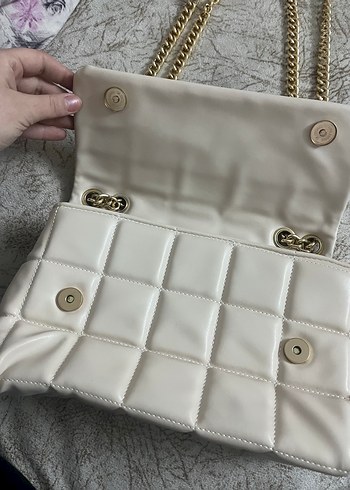 Zincir Detaylı Krem Deri Kadın Çanta - Görsel 4