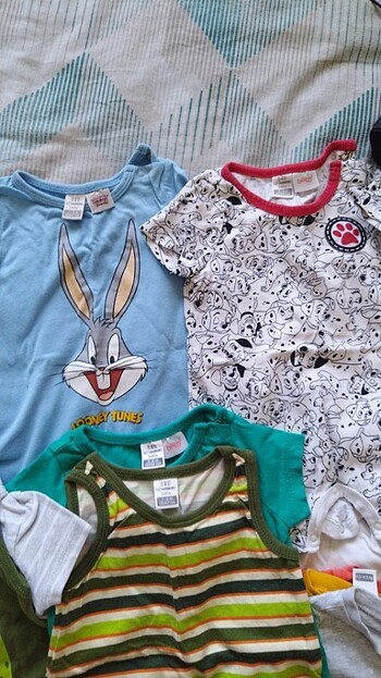 LC Waikiki 1 3 ay erkek bebek tulup ve tşörtler