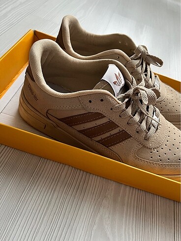 Adidas adidas dassler ayakkabı