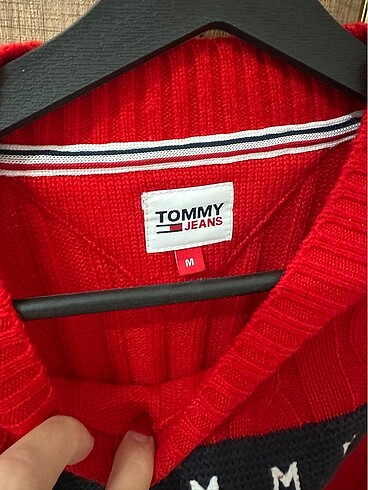 m Beden Orjinal Tommy Jeans Kazak