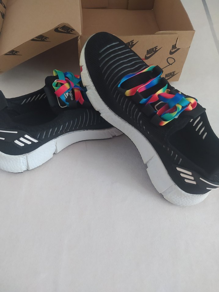 Renkli Bağcıklı Kadın Spor Ayakkabı - Görsel 3