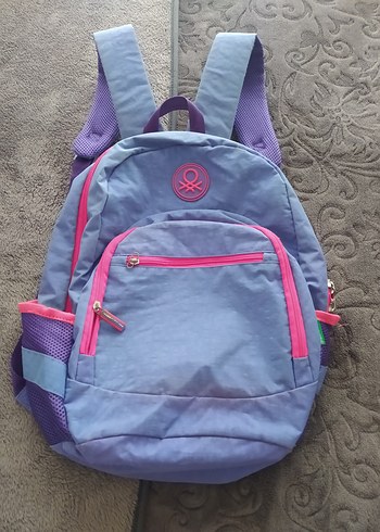 Benetton okul çantası - Görsel 2