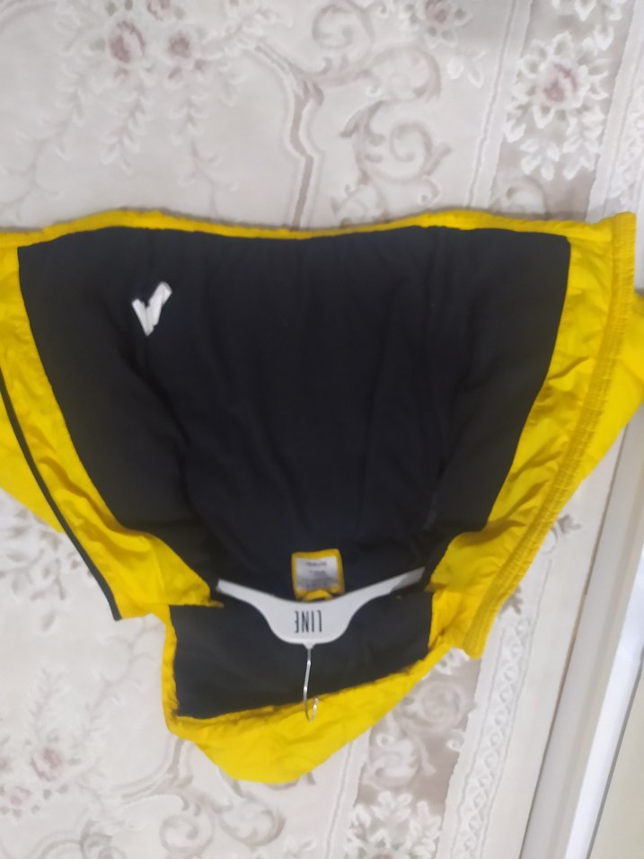 Erkek Çocuk Sarı Fermuarlı Mont - Görsel 4
