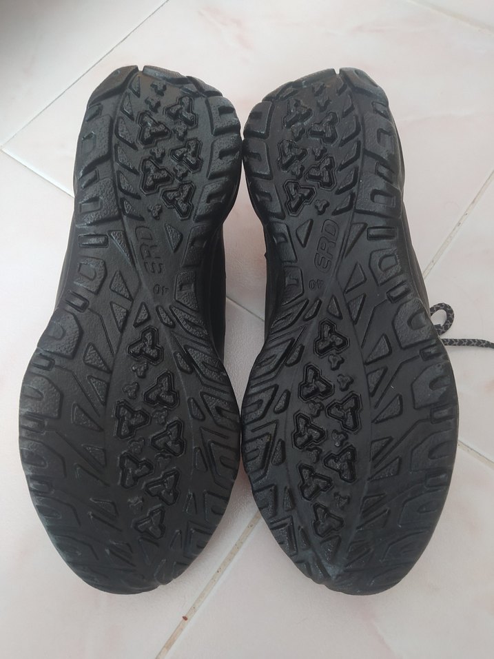 Gri Erkek Spor Ayakkabı Bağcıkları - Görsel 3