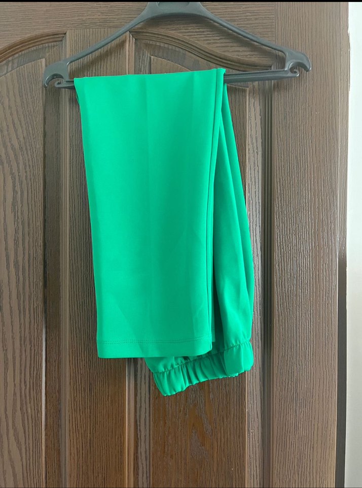 Yeşil Kuşaklı Uzun Hamile Ceketi - Görsel 2