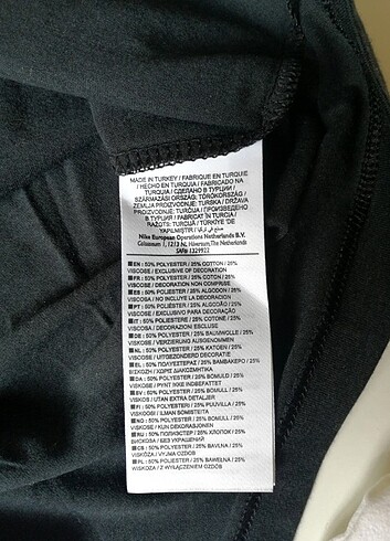 Nike Derin V Yaka Slim Fit Tshirt  - Görsel 7