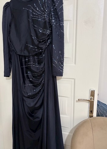 FATMA KILIÇ Siyah Drapeli Uzun Abiye - Görsel 5