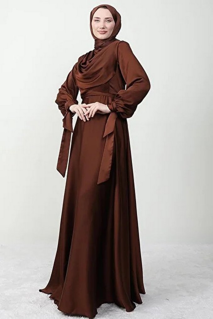 Kahverengi Uzun V Yaka Kadın Elbise - Görsel 2