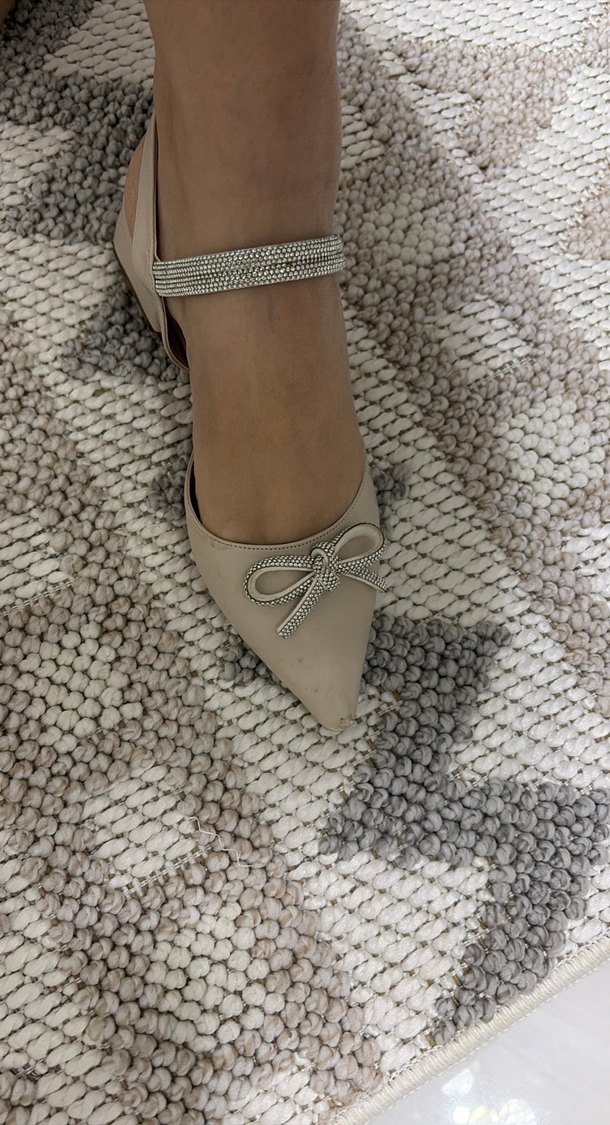 Bej Fiyonklu Modern Klasik Topuklu Kadın Ayakkabı - Görsel 5