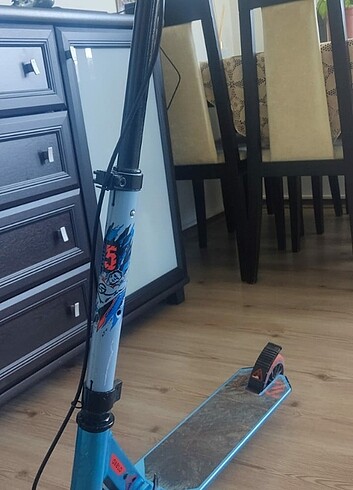  Beden Scoter