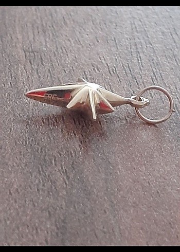  Beden altın Renk Altın Yıldız Figürlü Minimalist Kolye Ucu