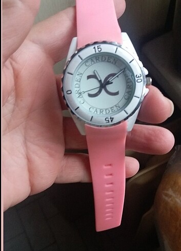 pembe saat