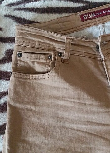 Zara Camel jean pantolon