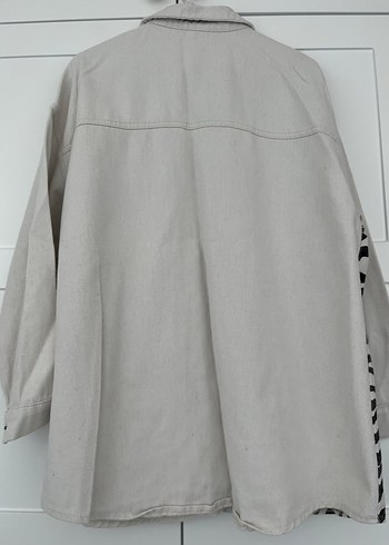 Düğmeli Zebra Desenli Uzun Kollu Kadın Gömlek - Görsel 2