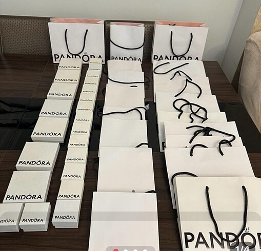 Pandora hediyelik kutu ve poşeti
