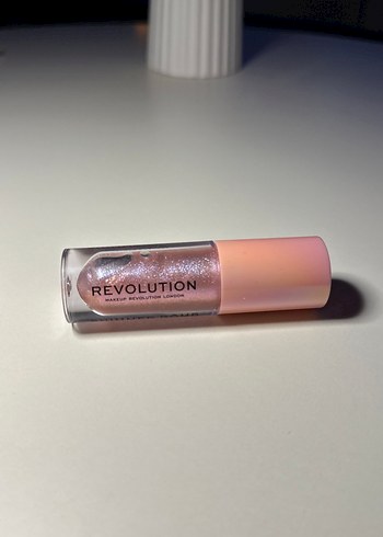 Revolution Pembe Gloss