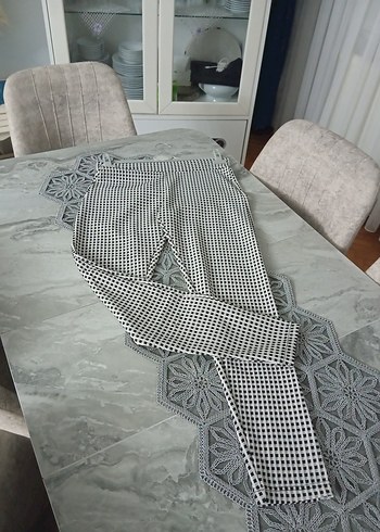 Gri Puantiyeli Piliseli Kadın Pantolon