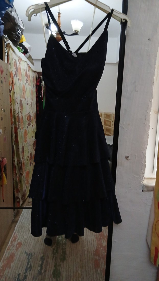 Uzun Siyah Gotik Straplez Kadın Elbise - Görsel 4