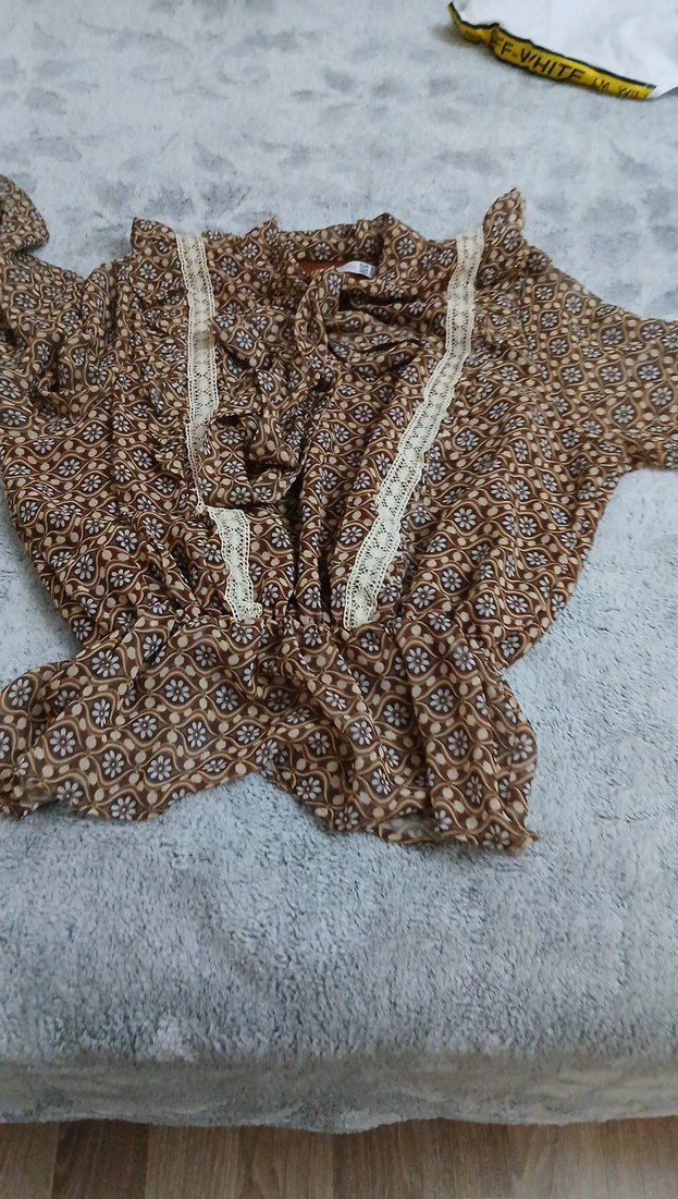 Dantel Detaylı crop - Görsel 2