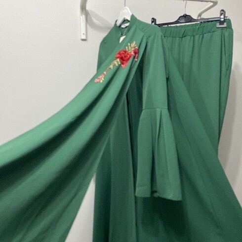 Diğer Boydan boya düğmeli pantolonlu abaya