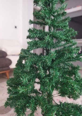 Renkli Yeşil Yılbaşı Ağacı
