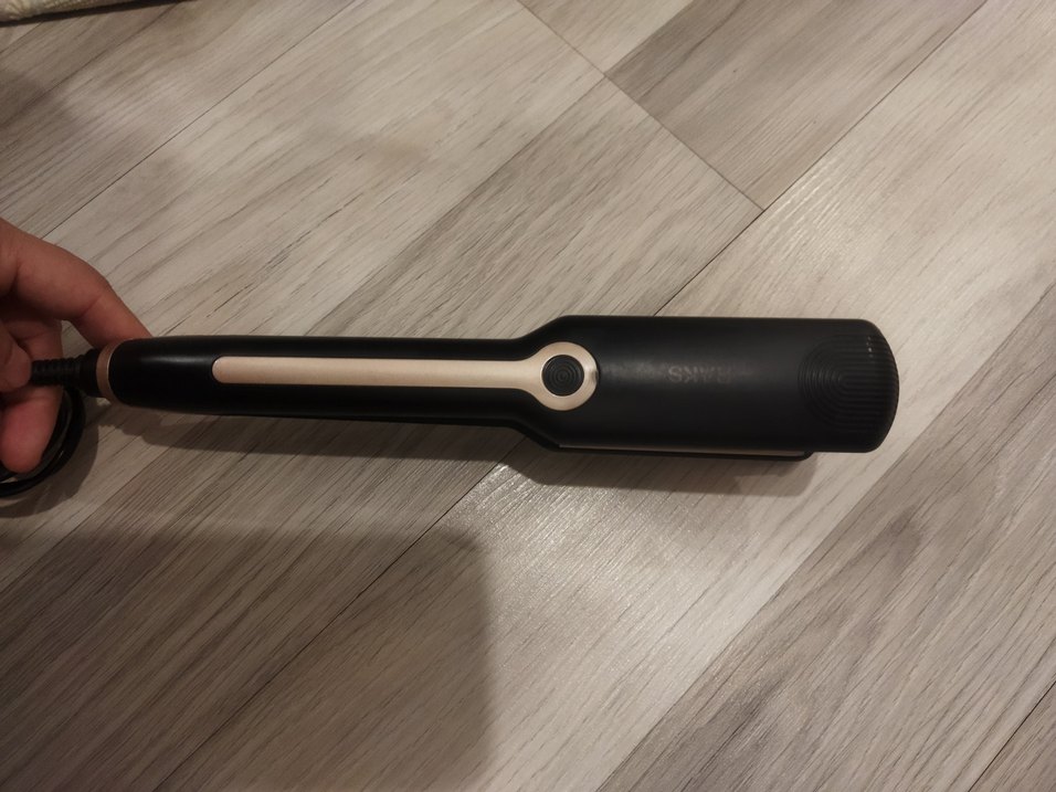 Bej ve Siyah Saç Düzleştirici - Görsel 2