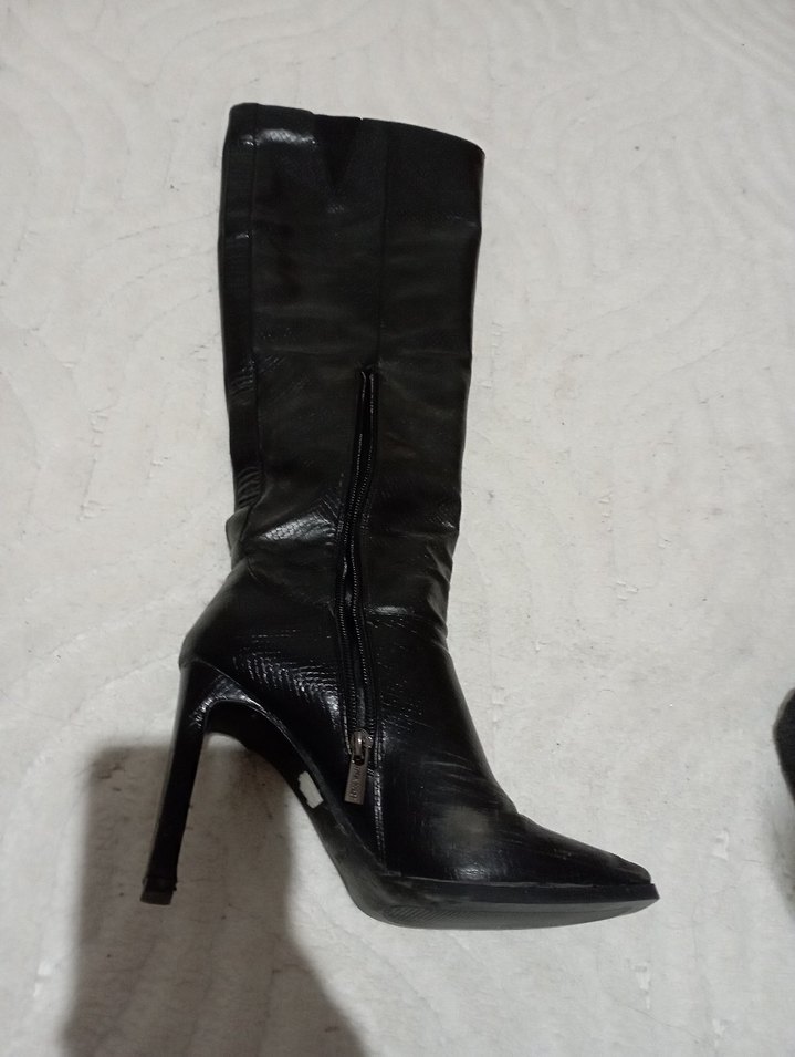 Siyah Yılan Desenli Deri Dizüstü Topuklu Çizme - Görsel 2