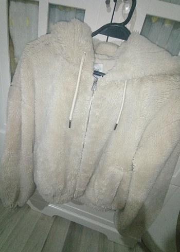 Bej Peluş Kadın Ceket, Kapüşonlu, Rahat Kesim - Görsel 4