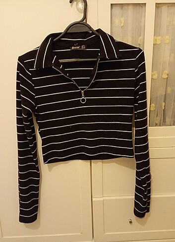 m Beden Crop bluz 