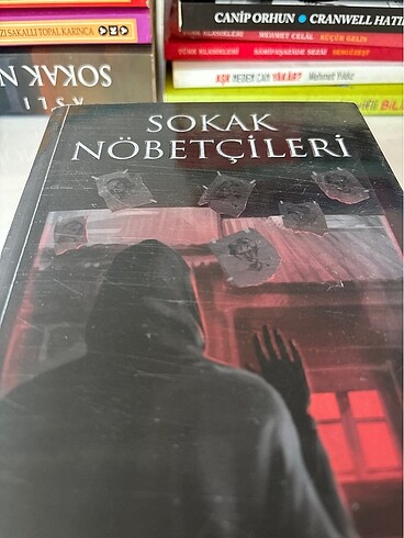  Sokak nöbetçileri Aslı Arslan