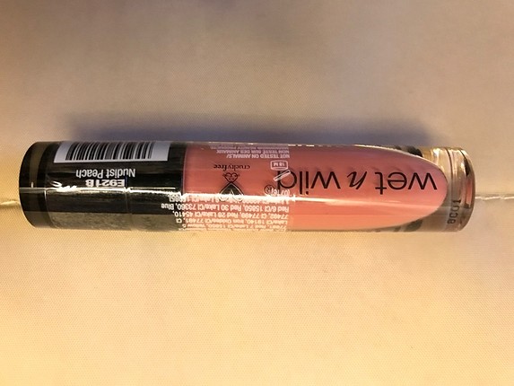 wet n wild megalast liquid catsuit matte lipstick
