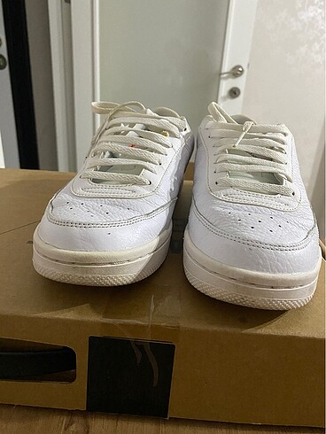 41 Beden Nike Court Vintage Premium