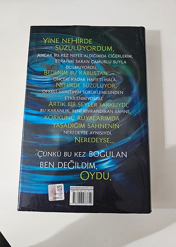 Beden Renk Alacakaranlık sevenlere uygun roman
