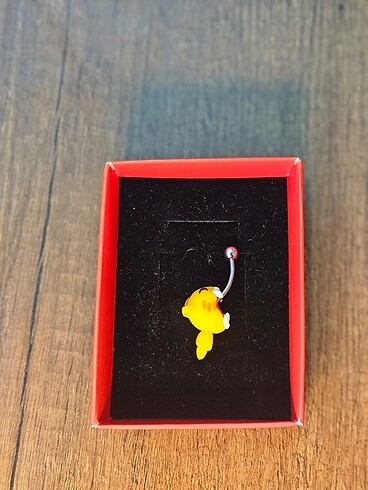 diğer Beden Sari karakterli Gumus Gobek Piercing