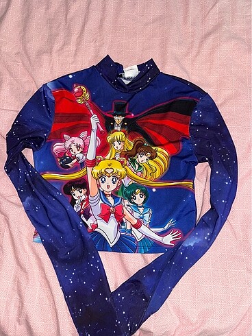 SAİLOR MOON CROP