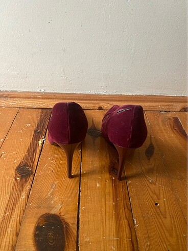 38 Beden Stiletto