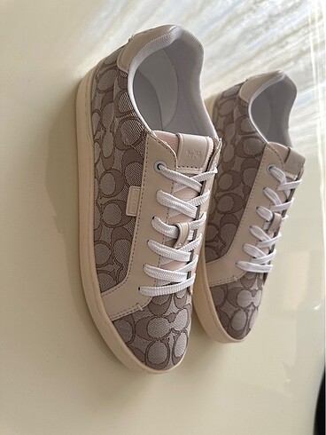 40 Beden COACH SNEAKER