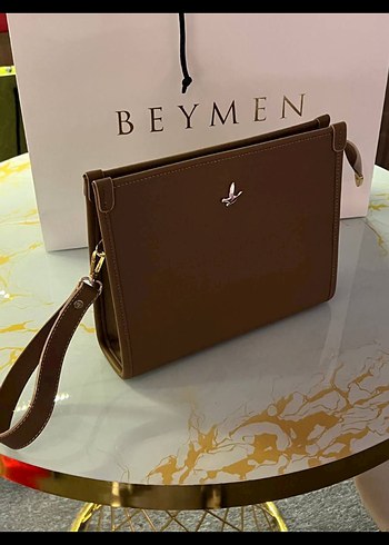 Beymen Kahverengi Deri Fermuarlı Kadın Portföy Çanta