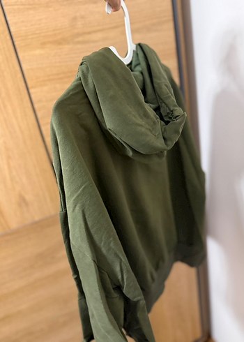 Kadın Yeşil Kapüşonlu Sweatshirt - Görsel 3