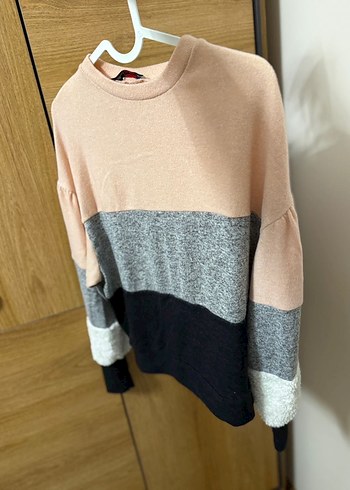 Renk Bloklu Kadın Triko Kazak - Görsel 2