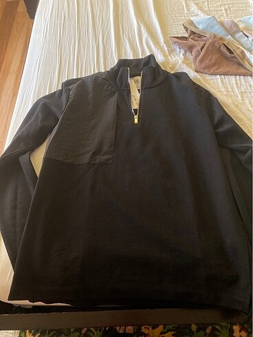 Zara sweat
