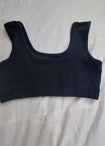 Siyah mini crop