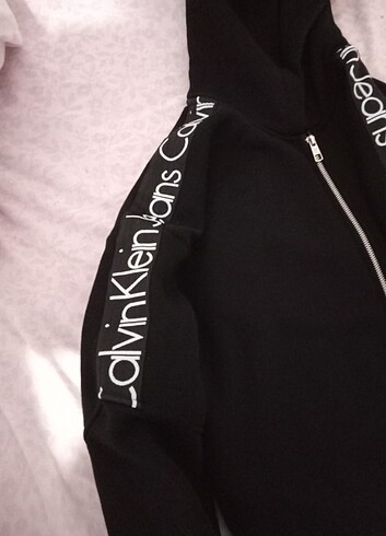 m Beden Calvin Klein hırka