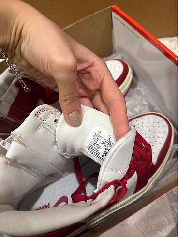 40 Beden bordo Renk Orjinal nike