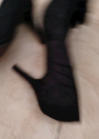 Kürk Detaylı Siyah Stiletto Topuklu Kadın Ayakkabı - Görsel 8