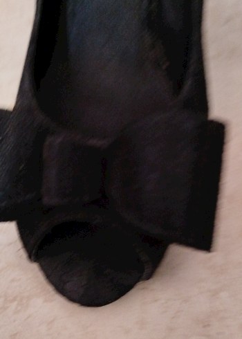 Kürk Detaylı Siyah Stiletto Topuklu Kadın Ayakkabı - Görsel 4