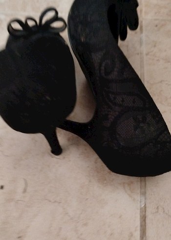 Kürk Detaylı Siyah Stiletto Topuklu Kadın Ayakkabı - Görsel 9